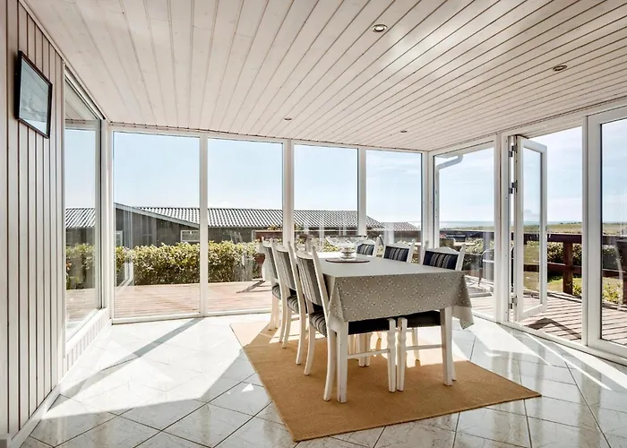 Dom wakacyjny With Fireplace 01 *