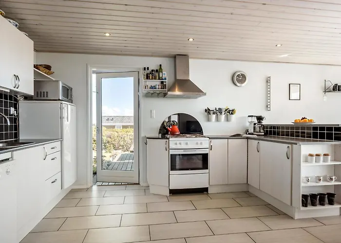 Dom wakacyjny With Fireplace 01 Ebberup